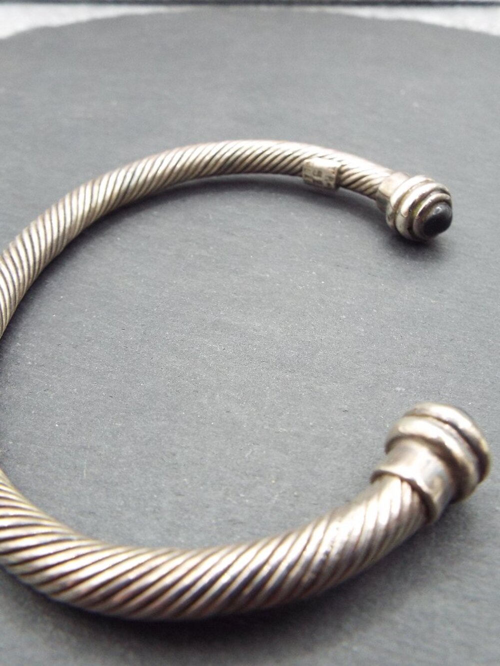TAXCO MEXICO STERLING WOUND TIGHT CUFF W/ JET CABOCHON TIPS BRACELET 69